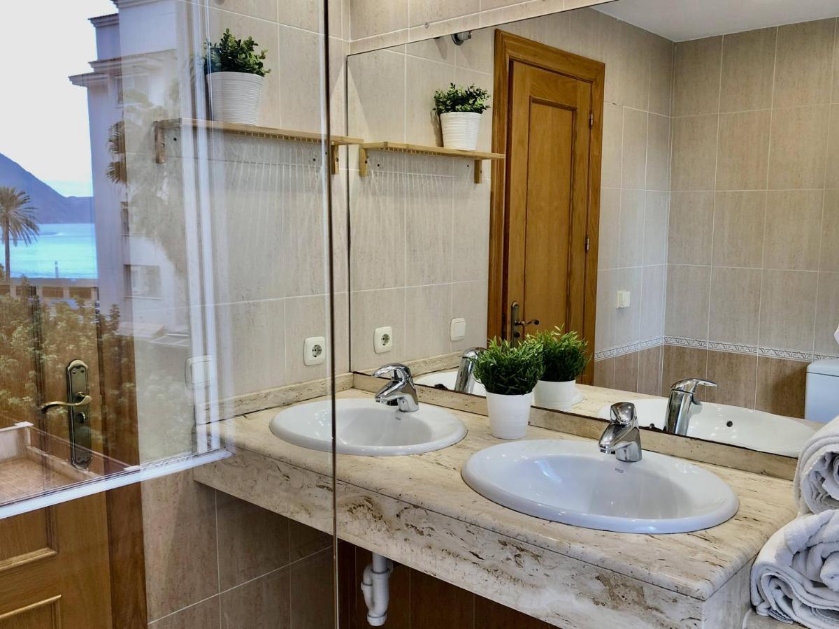 Exclusive Beachside 3 Bedroom Apartment With Pool In Алтеа Екстериор снимка